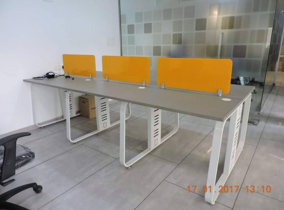 Commercial_service_image